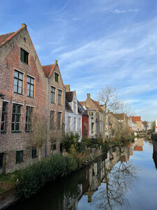 Haus mit Gracht